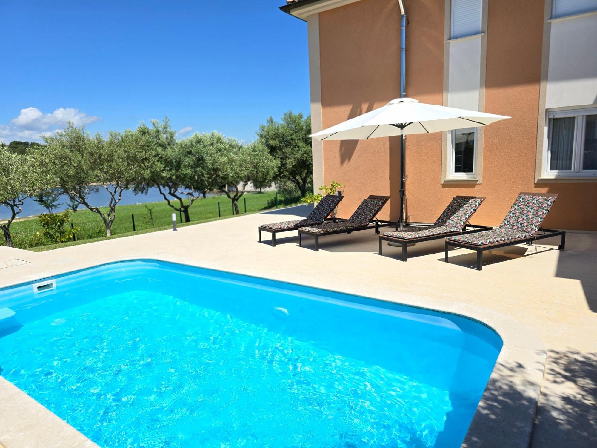 Olive Garden, Apartment With A Private Pool Banjole Buitenkant foto
